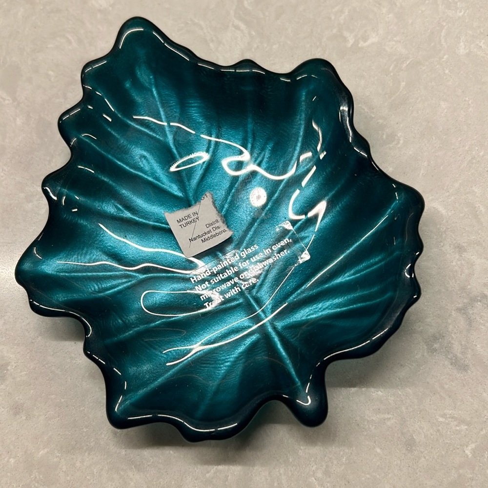 Turkish hand painted leaf glass dish
